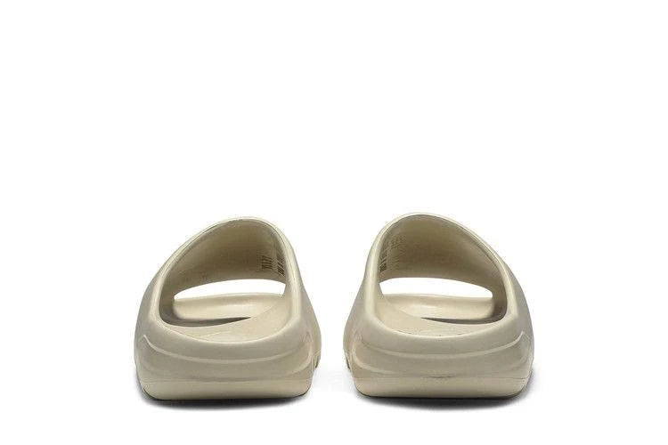 Adidas Yeezy Slides 'Bone'
