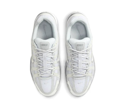 NIKE P6000 / White/Grey
