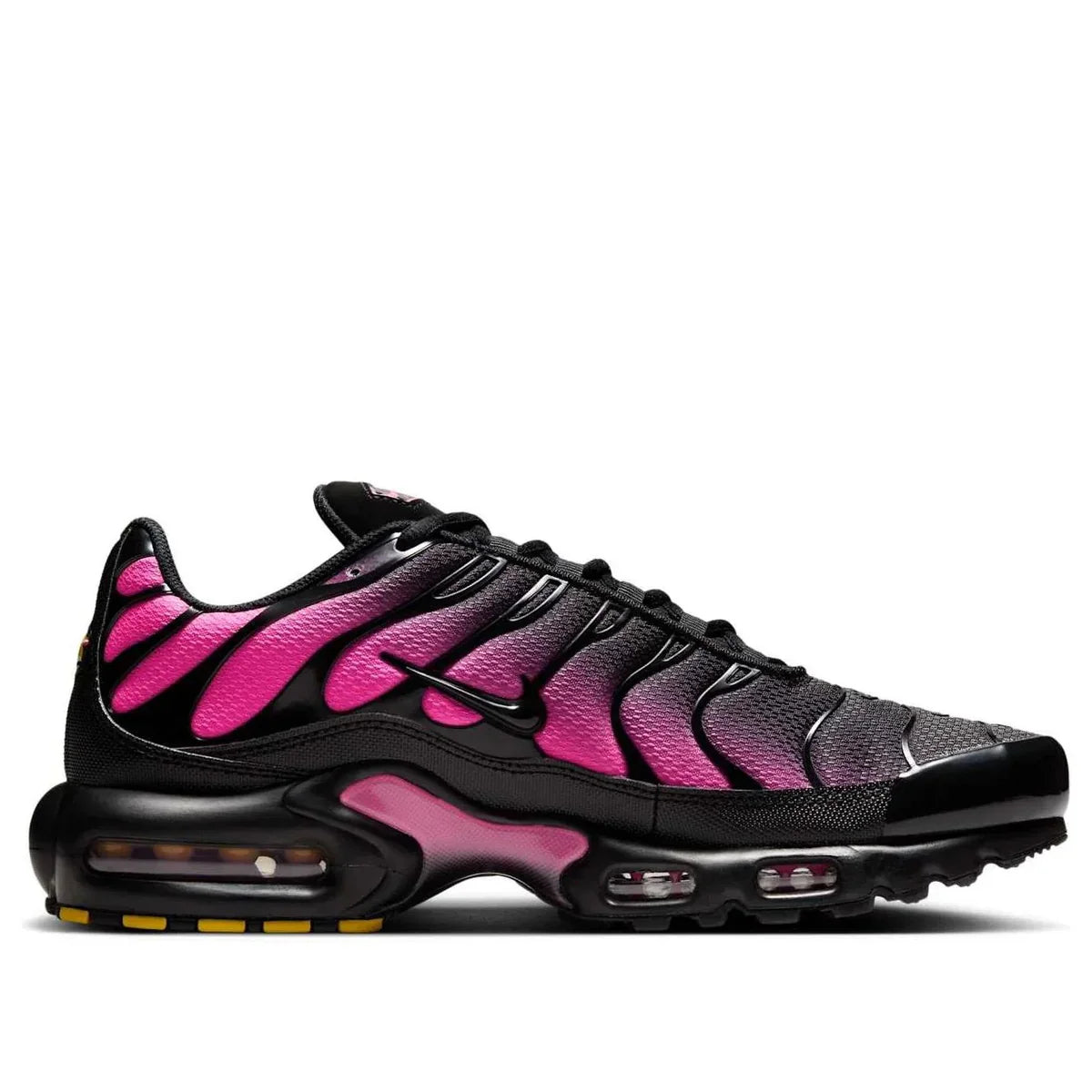 NIKE Air Max Plus 'Black Hyper Pink'